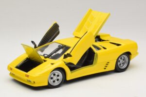 Lamborghini Diablo Amarillo Maisto 1:18 32803 Metal - imagen 2 de 8