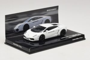 Lamborghini Gallardo LP560-4 Academy Blanco Minichamps 1:43 436103801 Metal - imagen 2 de 5