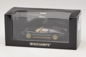 Lamborghini Miura P400 Negro Minichamps 1:43 430103004 Metal - imagen 5 de 5