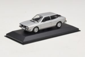 Lancia Beta HPE Plata Minichamps 1:43 400125711 Metal - imagen 2 de 5