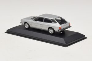 Lancia Beta HPE Plata Minichamps 1:43 400125711 Metal - imagen 3 de 5