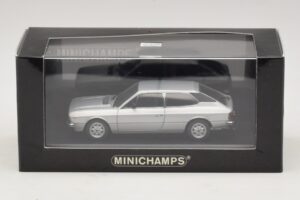 Lancia Beta HPE Plata Minichamps 1:43 400125711 Metal - imagen 5 de 5