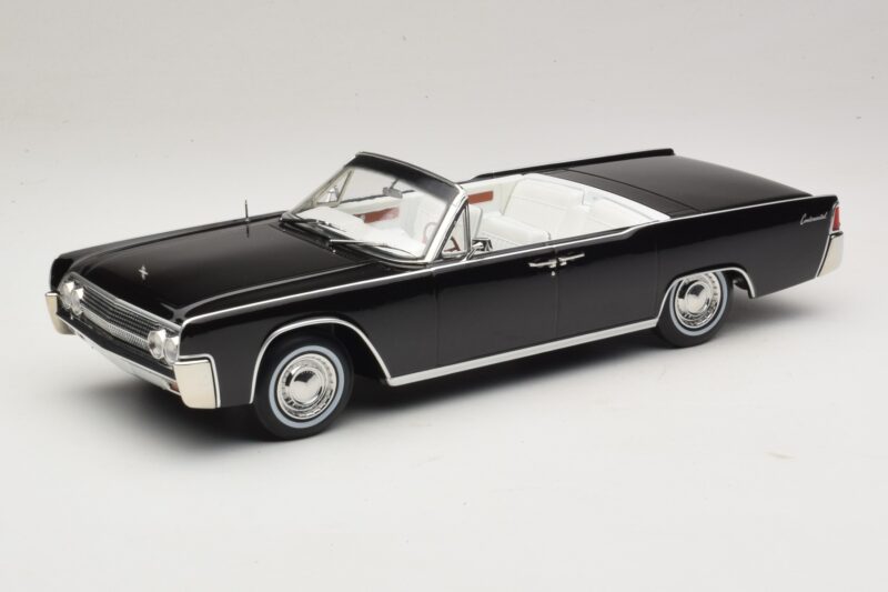 Lincoln Continental Convertible Negro Bad Boys KK-Scale 1:18 KKDC181521 Metal