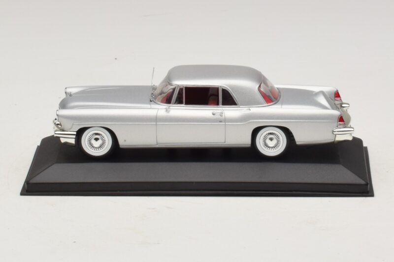 Lincoln Continental Mark II Plata Minichamps 1:43 400082301 Metal