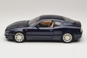 Maserati 3200 GT Azul Bburago 1:18 3371-P1 Metal - imagen 4 de 8