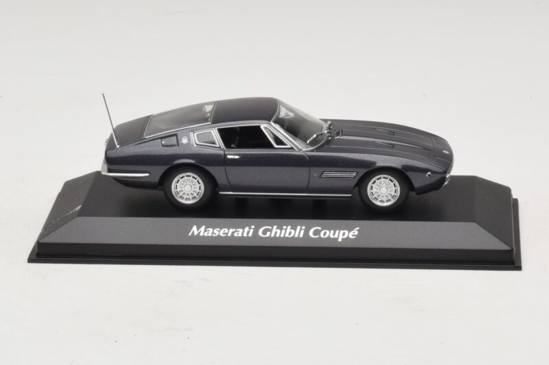 Maserati Ghibli Marrón Metalizado Maxichamps 1:43 940123320 Metal