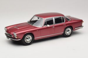 Maserati Quattroporte I Rojo Metalizado KK-Scale 1:18 KKDC181512 Metal