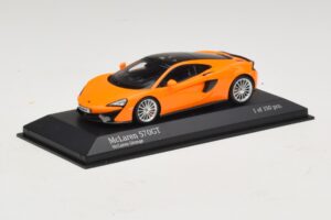 McLaren 570GT Naranja Minichamps 1:43 537154521 Metal - imagen 2 de 5