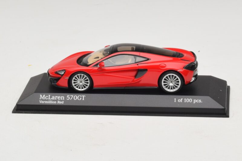 McLaren 570GT Vermillion Red Minichamps 1:43 537154522 Metal