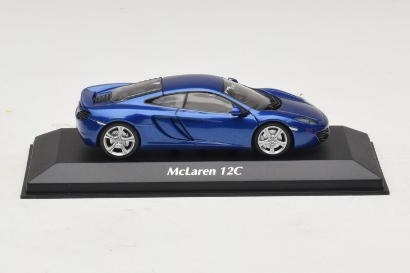 McLaren MP4-12C Blue Metallic Maxichamps 1:43 940133021 Metal
