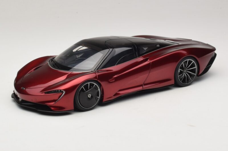 McLaren Speedtail Volcano Red AUTOart 1:18 76087 Compuesto