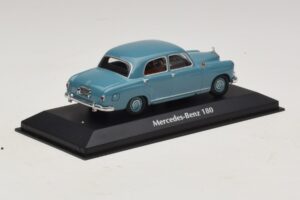 Mercedes 180 W120 Azul Maxichamps 1:43 940033102 Metal - imagen 2 de 5