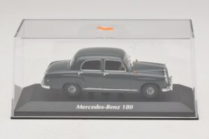 Mercedes 180 W120 Gris Maxichamps 1:43 940033100 Metal - imagen 4 de 5
