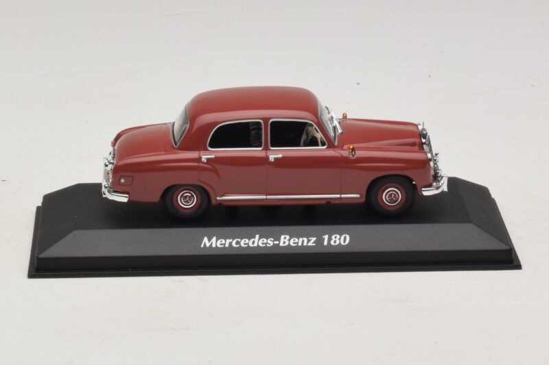 Mercedes 180 W120 Rojo Maxichamps 1:43 940033101 Metal