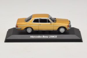 Mercedes 230 CE C123 Oro Metalizado Maxichamps 1:43 940032220 Metal
