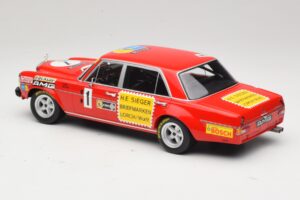 Mercedes 300 SEL 6.8 #1 H. Heyer / Betzler 24 Hours of Nurburgring 1972 Minichamps 1:18 155723401 Metal - imagen 5 de 6