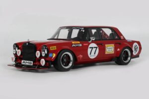 Mercedes 300 SEL W109 Red Pig S-Klub C63 S Mars Red GT Spirit 1:18 GT584 Resina - imagen 2 de 2