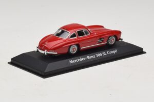 Mercedes 300 SL W198 Rojo Maxichamps 1:43 940039001 Metal - imagen 2 de 5