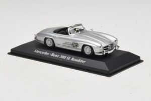 Mercedes 300 SL W198 Roadster Plata Maxichamps 1:43 940039030 Metal - imagen 3 de 5