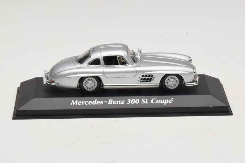Mercedes 300 SL W198 Plata Maxichamps 1:43 940039000 Metal