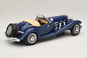 Mercedes 500K Roadster Azul Bburago 1:20 3070 Metal - imagen 3 de 8