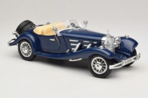 Mercedes 500K Roadster Azul Bburago 1:20 3070 Metal - imagen 6 de 8
