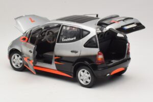 Mercedes A-Class W168 D. Coulthard Plata Maisto 1:18 35841 Metal - imagen 5 de 8