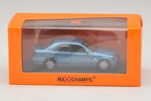 Mercedes C-Class W202 Azul Metalizado Maxichamps 1:43 940037060 Metal - imagen 5 de 5