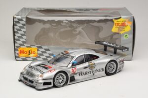 Mercedes CLK GTR #10 Warsteiner 1999 Maisto 1:18 38848 Metal - imagen 8 de 8