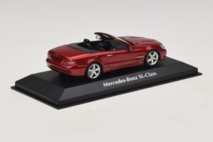 Mercedes SL R230 Rojo Metalizado Maxichamps 1:43 940037530 Metal - imagen 2 de 5