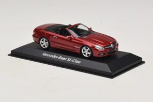 Mercedes SL R230 Rojo Metalizado Maxichamps 1:43 940037530 Metal - imagen 3 de 5