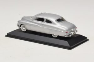 Mercury Monterey Plata Minichamps 1:43 400082404 Metal - imagen 3 de 5