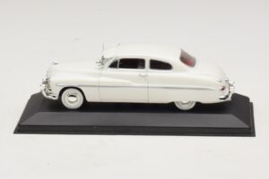 Mercury Monterey Blanco Minichamps 1:43 400082401 Metal