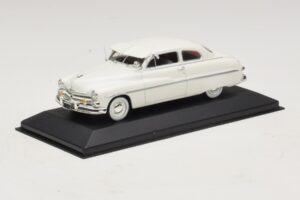 Mercury Monterey Blanco Minichamps 1:43 400082401 Metal - imagen 2 de 5