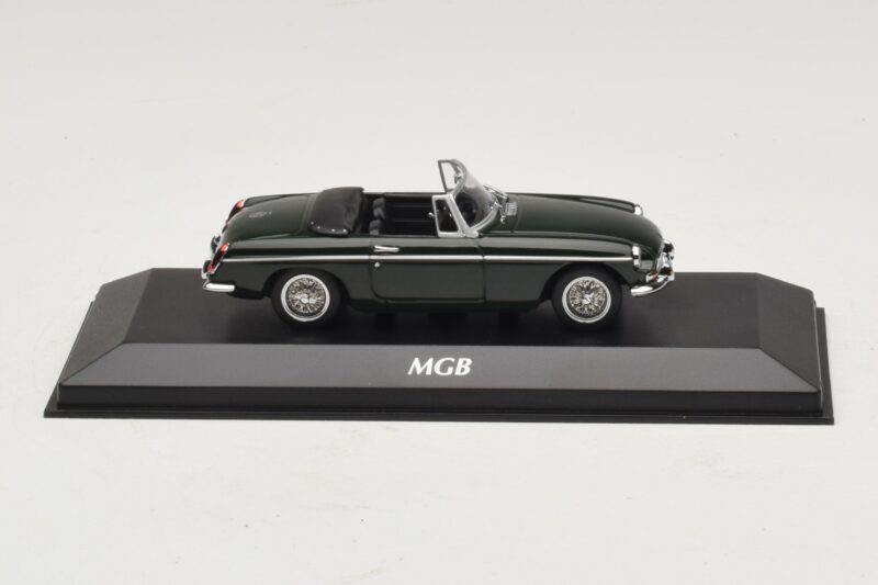 MG MGB Mk1 Verde Maxichamps 1:43 940131031 Metal