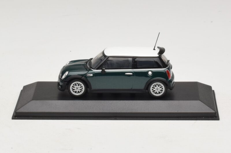 Mini Cooper One R50 Aero Green Con Techo Blanco Minichamps 1:43 MINI011 Metal