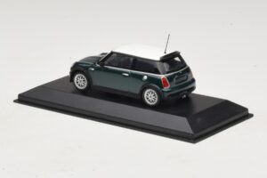 Mini Cooper One R50 Aero Green Con Techo Blanco Minichamps 1:43 MINI011 Metal - imagen 3 de 5