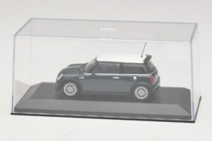 Mini Cooper One R50 Aero Green Con Techo Blanco Minichamps 1:43 MINI011 Metal - imagen 4 de 5