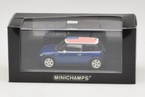 Mini Cooper S R53 Azul Con Bandera Estadounidense Minichamps 1:43 MINI014 Metal - imagen 5 de 5