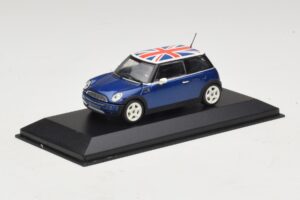 Mini Cooper S R53 Azul Con Bandera Británica Minichamps 1:43 MINI026 Metal - imagen 2 de 4