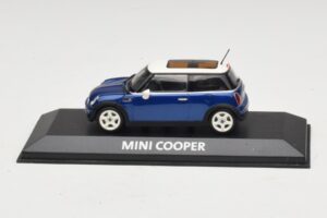 Mini Cooper S R53 Azul Oscuro Con Techo Panorámico Minichamps 1:43 MINI021 Metal