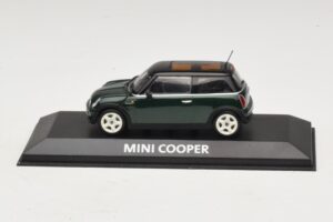 Mini Cooper S R53 Verde Oscuro Con Techo Negro Minichamps 1:43 MINI023 Metal