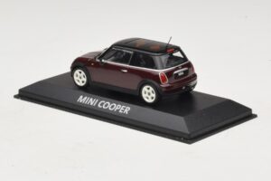 Mini Cooper S R53 Rojo Oscuro Con Techo Negro Minichamps 1:43 MINI028 Metal - imagen 3 de 5