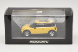 Mini Cooper S R53 Liquid Yellow Con Techo Panorámico Minichamps 1:43 MINI013 Metal - imagen 4 de 4