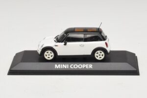 Mini Cooper S R53 Blanco Con Techo Negro Minichamps 1:43 MINI027 Metal
