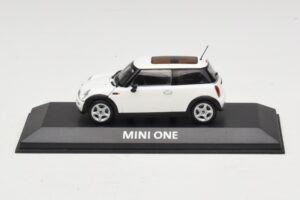 Mini Cooper S R53 Blanco Con Techo Panorámico Minichamps 1:43 MINI020 Metal