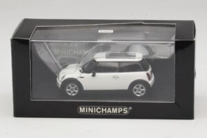 Mini Cooper S R53 Blanco Con Techo Panorámico Minichamps 1:43 MINI020 Metal - imagen 5 de 5