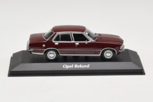 Opel Rekord D Rojo Oscuro Maxichamps 1:43 940044000 Metal