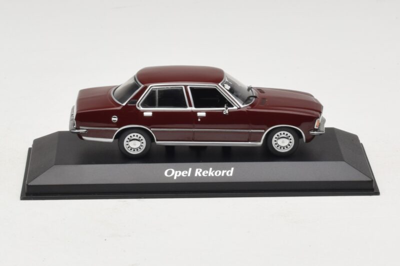 Opel Rekord D Rojo Oscuro Maxichamps 1:43 940044000 Metal
