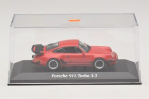 Porsche 911 930 Turbo 3.3 Rojo Maxichamps 1:43 940069000 Metal - imagen 4 de 5